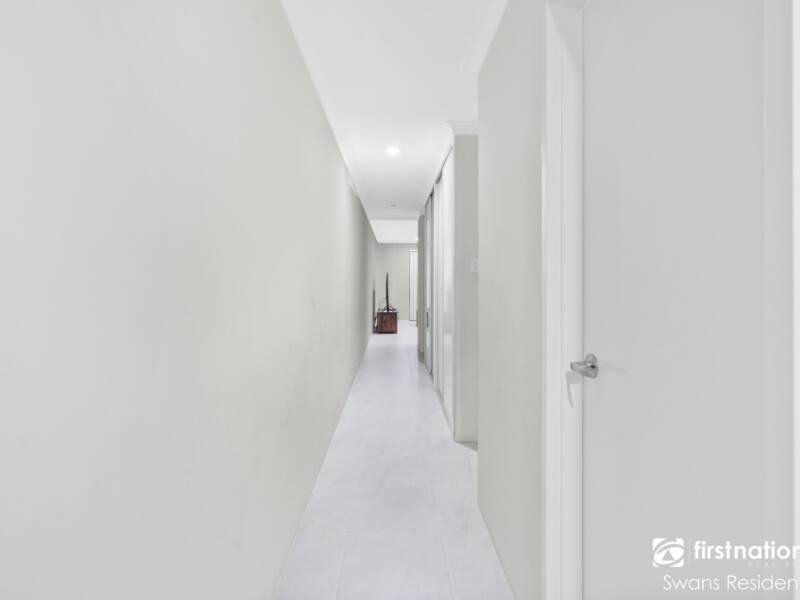 20 Salhouse Road, AVELEY, WA 6069 AUS