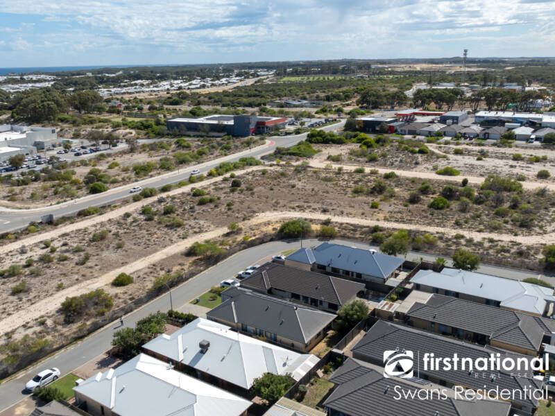 16 Coorong Street, YANCHEP, WA 6035 AUS