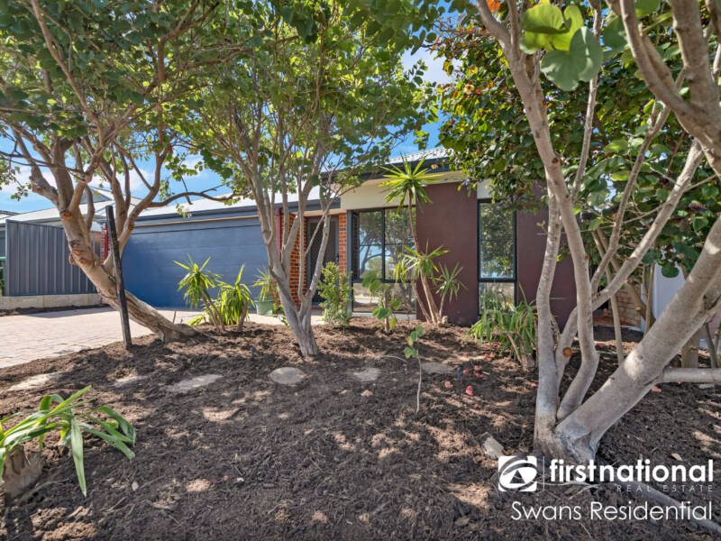 16 Coorong Street, YANCHEP, WA 6035 AUS