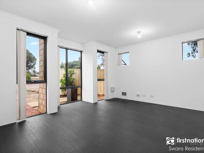 2 Bennett Brook Circle, GREENFIELDS, WA 6210 AUS