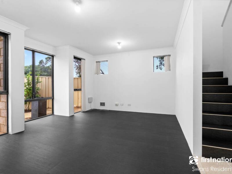 2 Bennett Brook Circle, GREENFIELDS, WA 6210 AUS