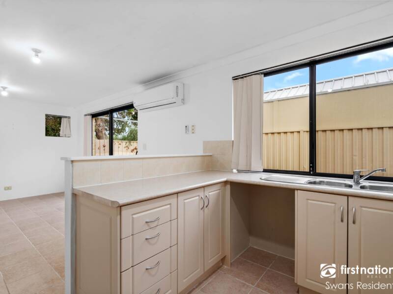 2 Bennett Brook Circle, GREENFIELDS, WA 6210 AUS