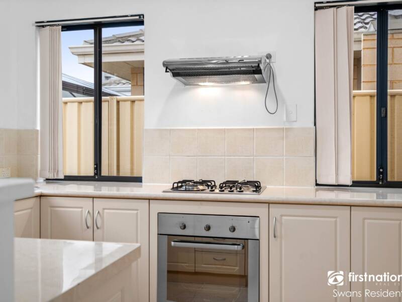 2 Bennett Brook Circle, GREENFIELDS, WA 6210 AUS
