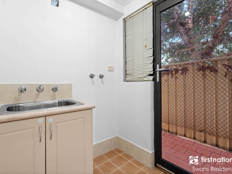 2 Bennett Brook Circle, GREENFIELDS, WA 6210 AUS