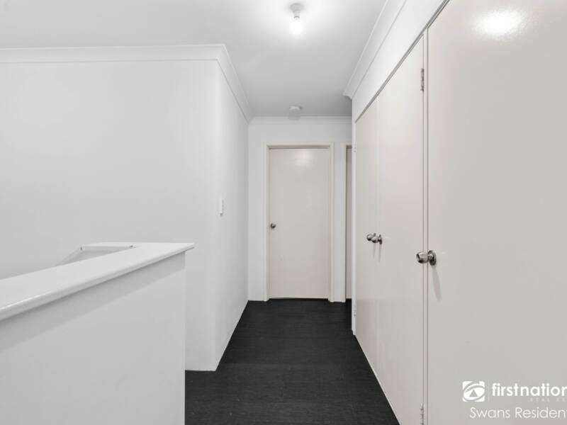 2 Bennett Brook Circle, GREENFIELDS, WA 6210 AUS