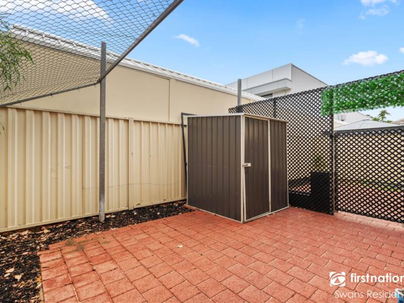 2 Bennett Brook Circle, GREENFIELDS, WA 6210 AUS