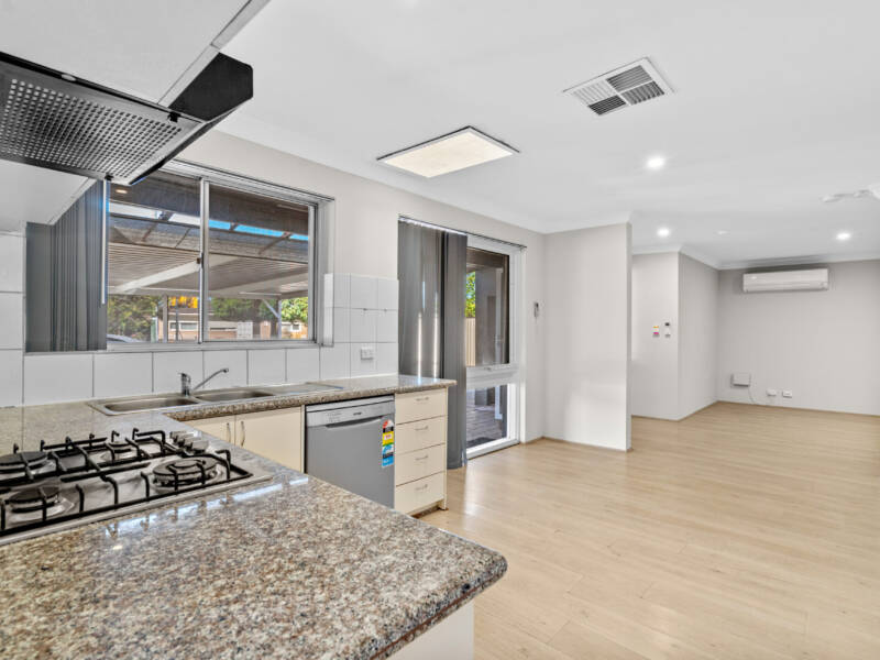 59 Robinson Road, MORLEY, WA 6062 AUS