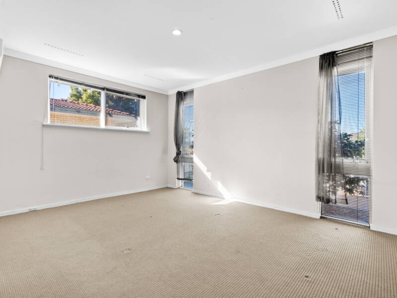 59 Robinson Road, MORLEY, WA 6062 AUS
