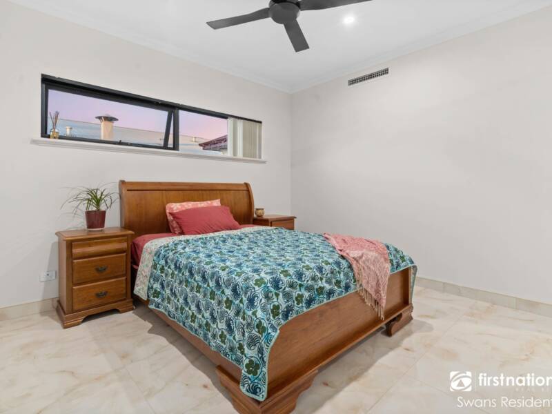 CAVERSHAM, WA 6055 AUS