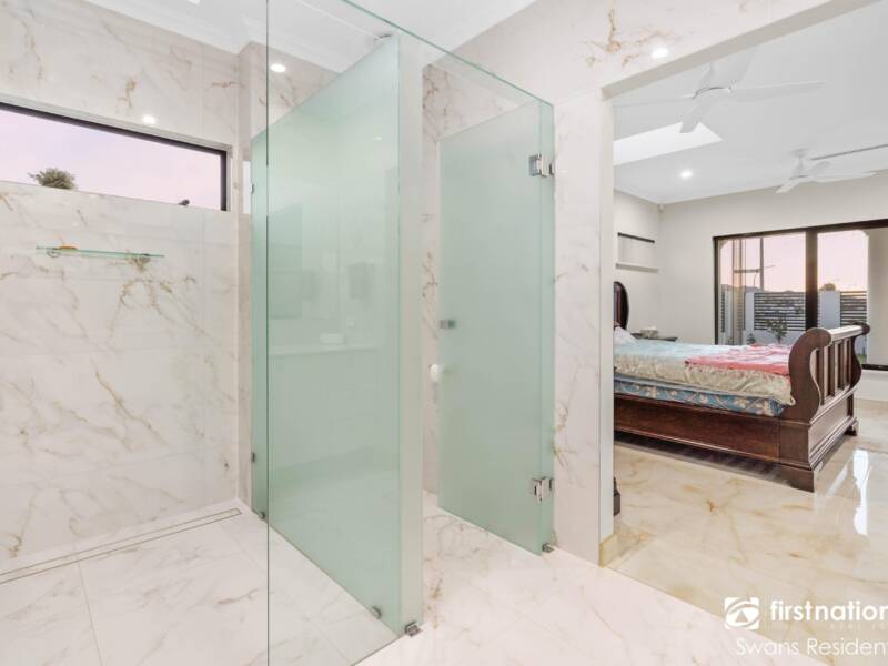 CAVERSHAM, WA 6055 AUS