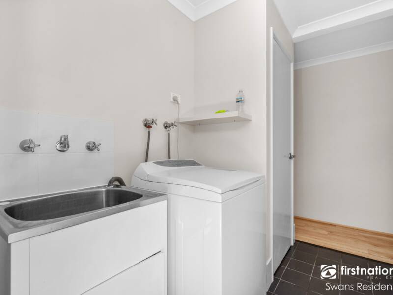 8 Integra Street, AVELEY, WA 6069 AUS