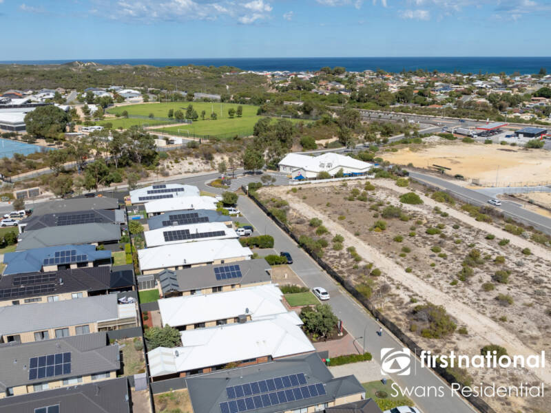 16 Coorong Street, YANCHEP, WA 6035 AUS