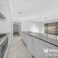 4 Sunnyside Way, AVELEY, WA 6069 AUS