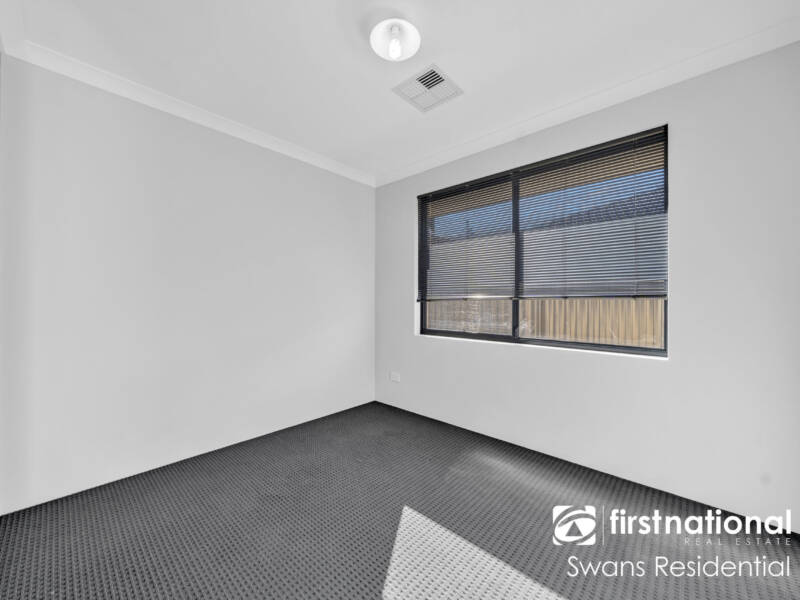 4 Sunnyside Way, AVELEY, WA 6069 AUS