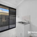 4 Sunnyside Way, AVELEY, WA 6069 AUS