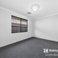 4 Sunnyside Way, AVELEY, WA 6069 AUS