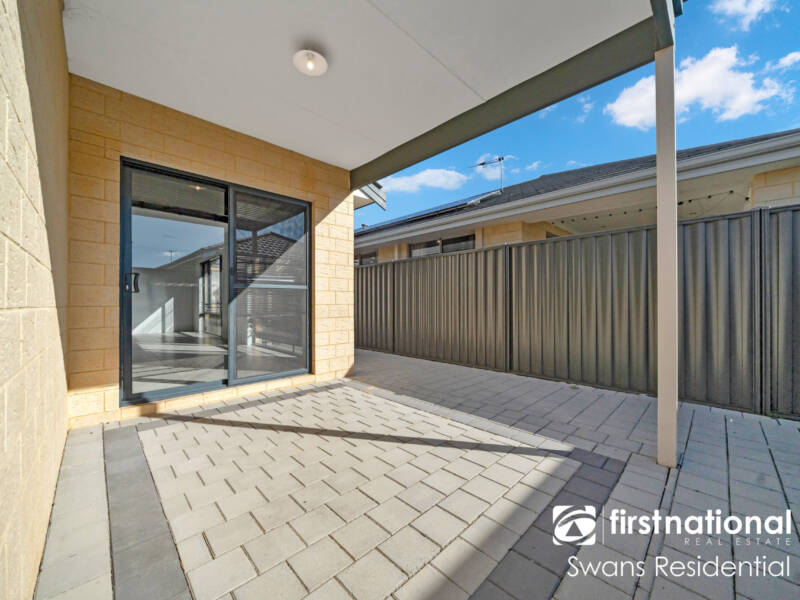4 Sunnyside Way, AVELEY, WA 6069 AUS