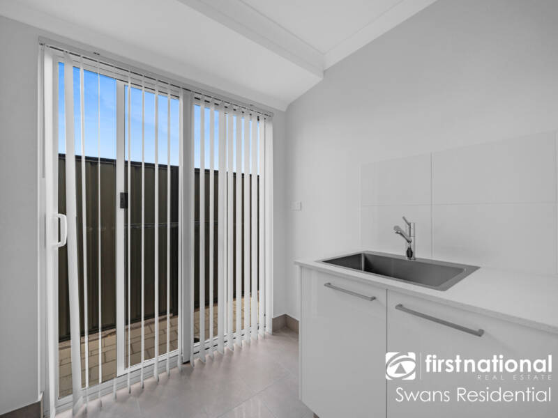 4 Kindred Avenue, HENLEY BROOK, WA 6055 AUS