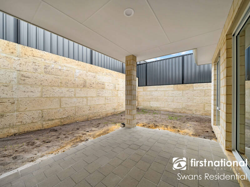 4 Kindred Avenue, HENLEY BROOK, WA 6055 AUS