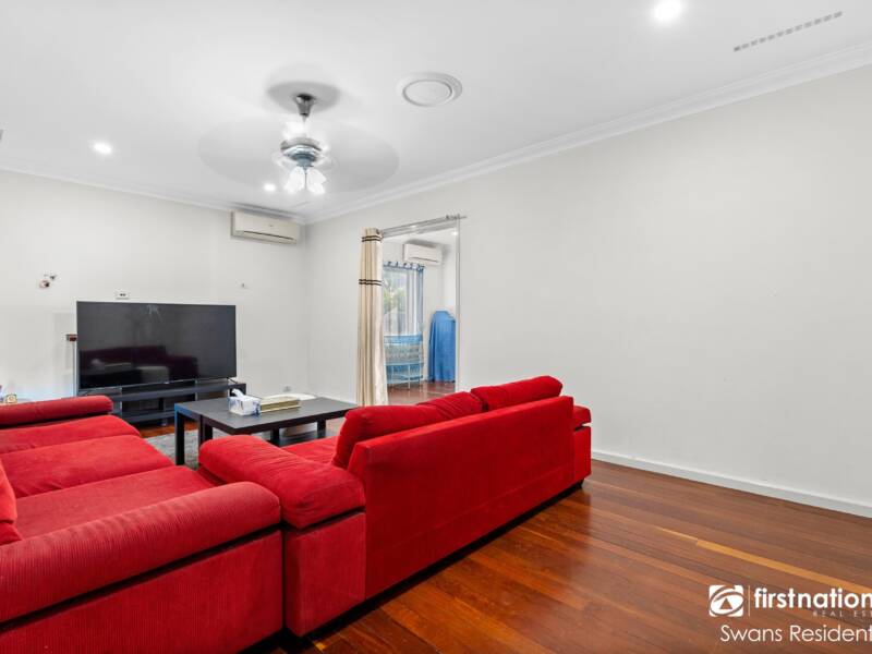 93 Keane Street, CLOVERDALE, WA 6105 AUS