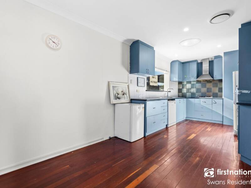 93 Keane Street, CLOVERDALE, WA 6105 AUS