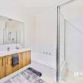 AVELEY, WA 6069 AUS