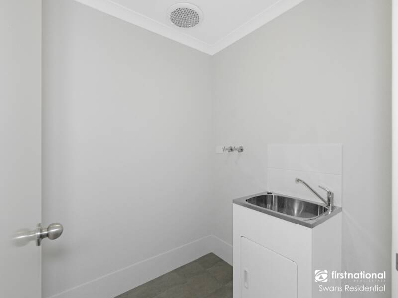 28 Caulfield Drive, BALDIVIS, WA 6171 AUS