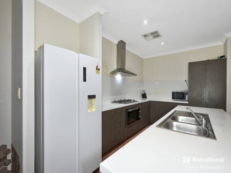 7 Battams Way, BYFORD, WA 6122 AUS