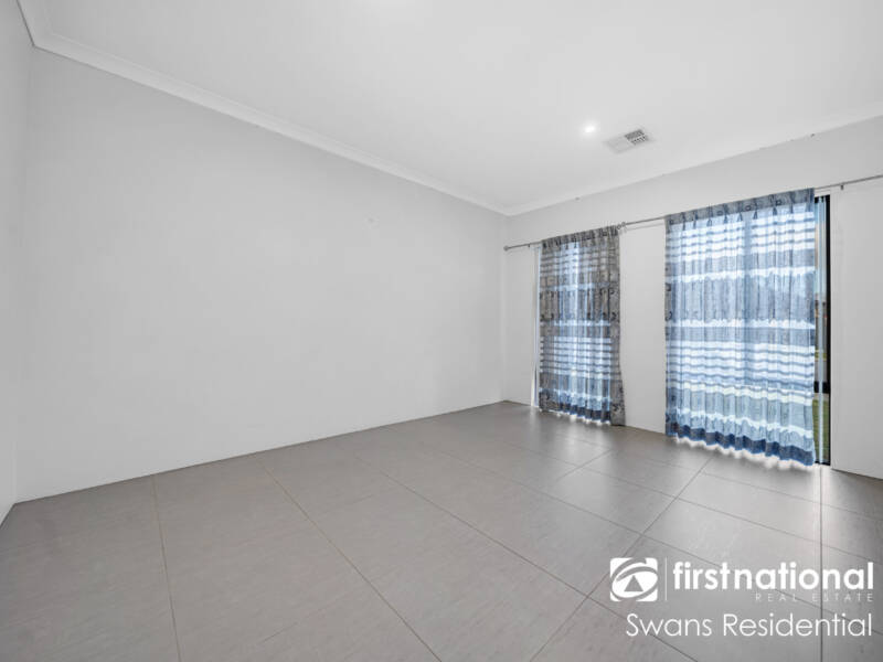 5 Malmaison Way, LANDSDALE, WA 6065 AUS