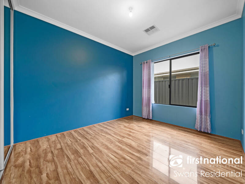 5 Malmaison Way, LANDSDALE, WA 6065 AUS