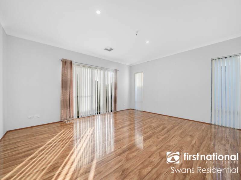 5 Malmaison Way, LANDSDALE, WA 6065 AUS