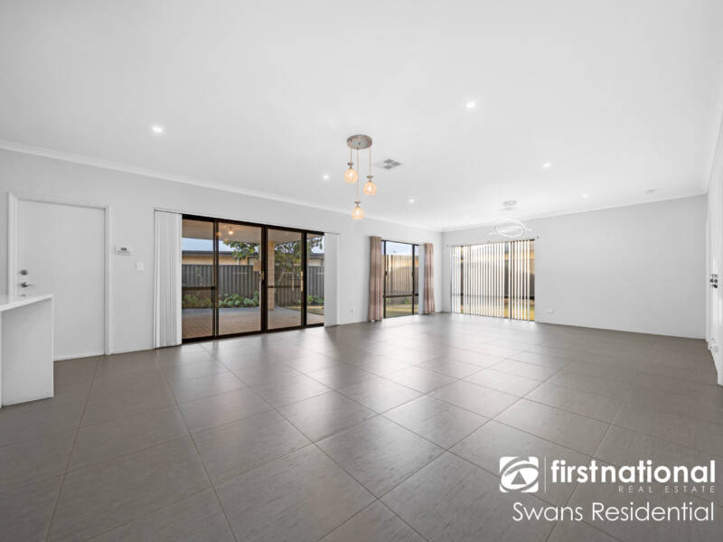 5 Malmaison Way, LANDSDALE, WA 6065 AUS