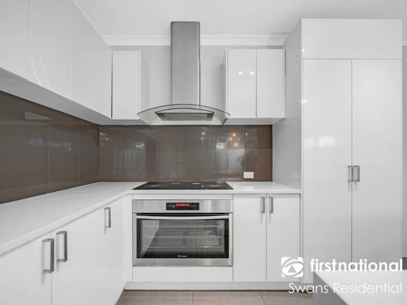 5 Malmaison Way, LANDSDALE, WA 6065 AUS