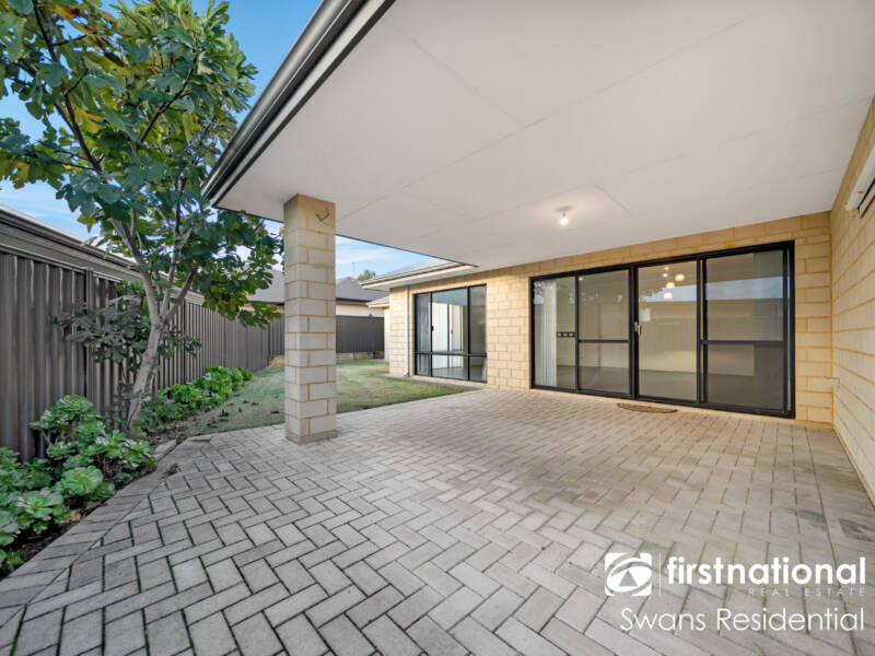 5 Malmaison Way, LANDSDALE, WA 6065 AUS