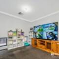 64 Burrows Loop, MIDVALE, WA 6056 AUS