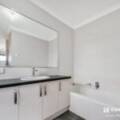 64 Burrows Loop, MIDVALE, WA 6056 AUS