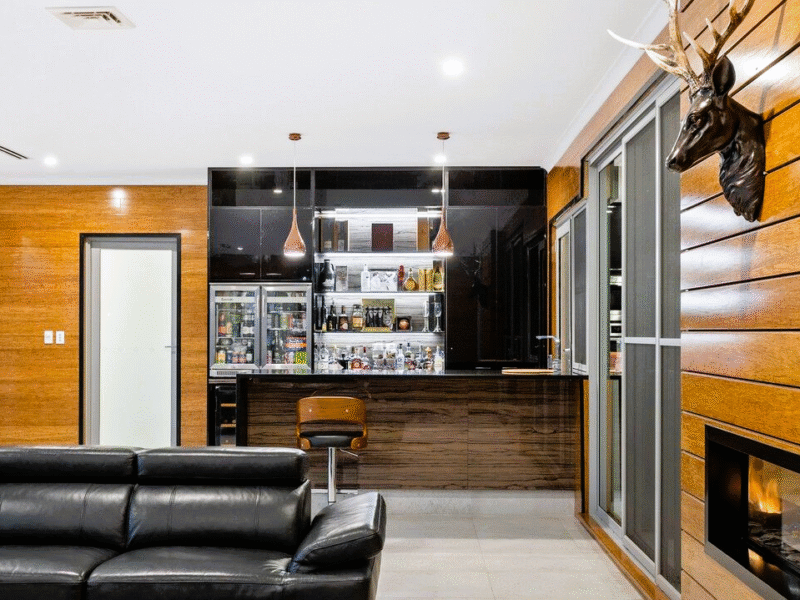 40 Avana Loop, CAVERSHAM, WA 6055 AUS