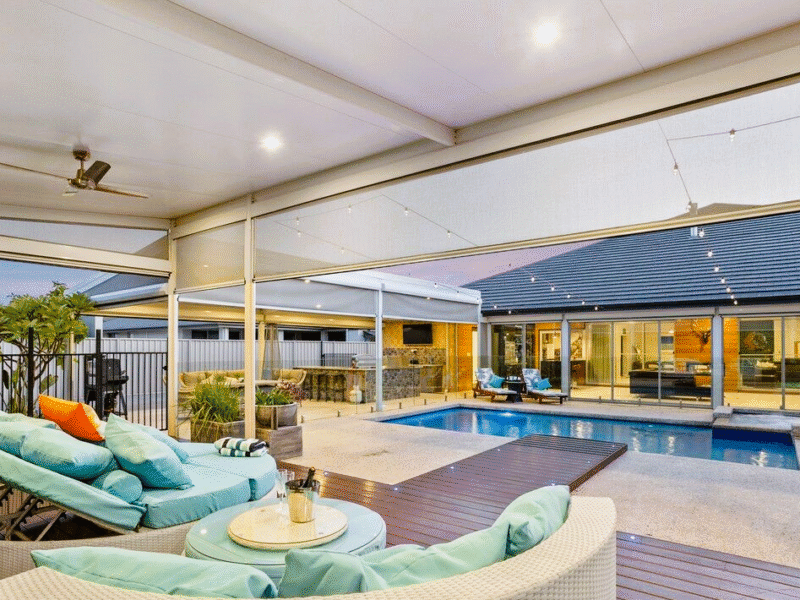 40 Avana Loop, CAVERSHAM, WA 6055 AUS