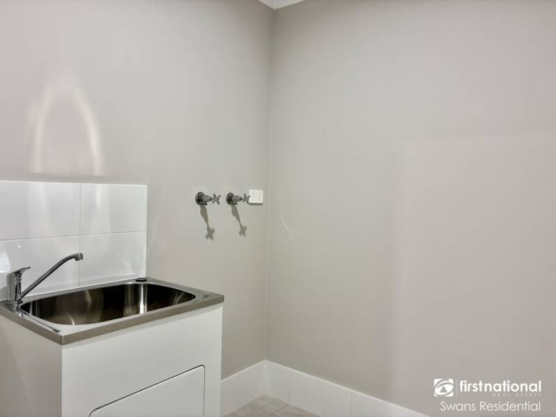 6 Watercolour Rise, ALKIMOS, WA 6038 AUS