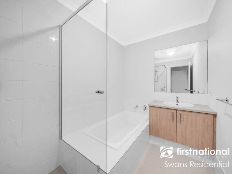 27 Caulfield Drive, BALDIVIS, WA 6171 AUS