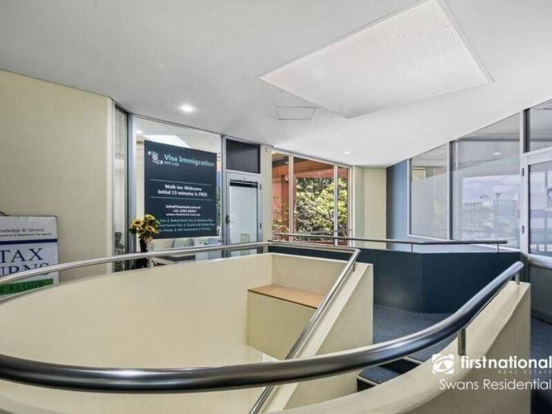 10/76 Canning Highway, VICTORIA PARK, WA 6100 AUS