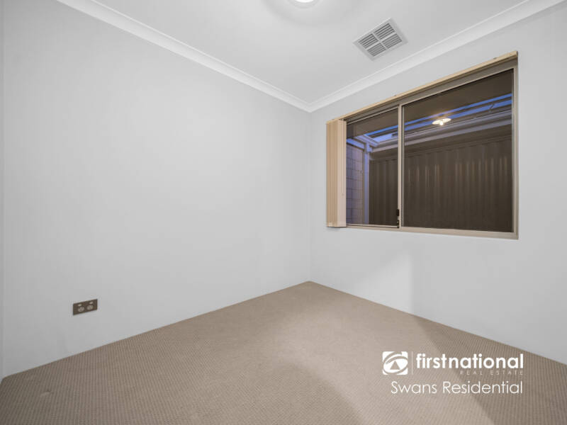 6 Dovestone Road, AVELEY, WA 6069 AUS
