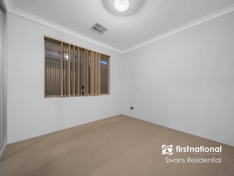 6 Dovestone Road, AVELEY, WA 6069 AUS