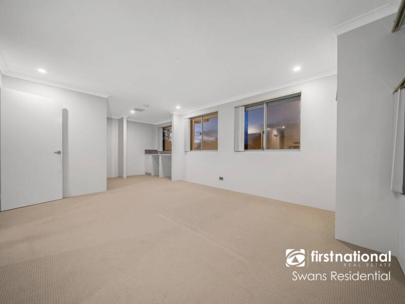 6 Dovestone Road, AVELEY, WA 6069 AUS