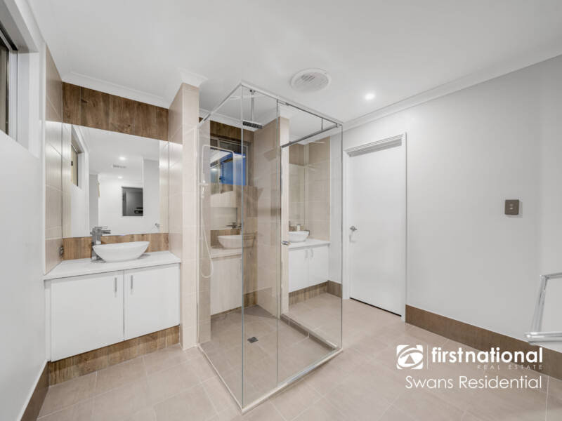 6 Dovestone Road, AVELEY, WA 6069 AUS