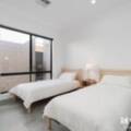 5 Wanderer Way, BRABHAM, WA 6055 AUS