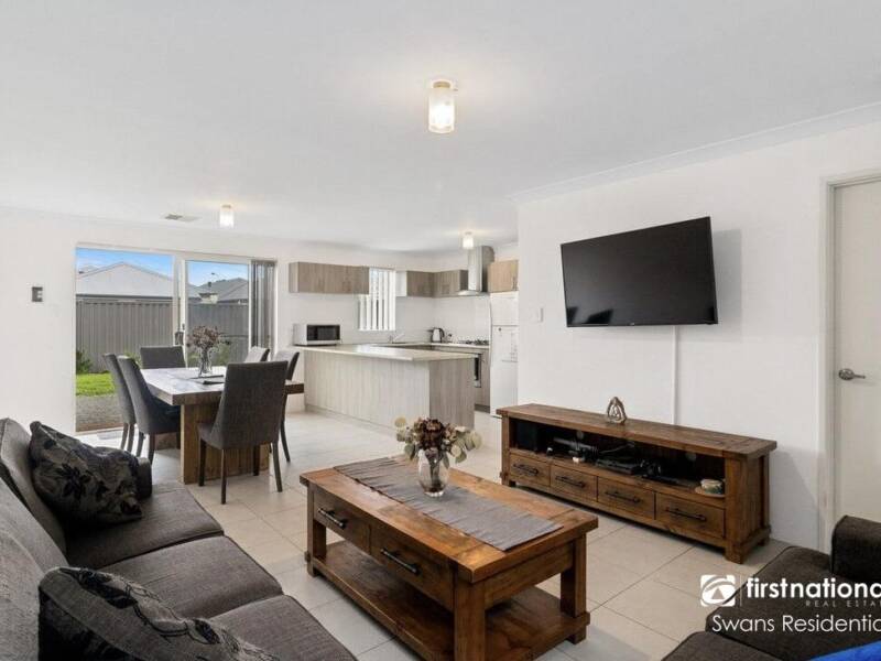 19 Ornate Glade, AVELEY, WA 6069 AUS