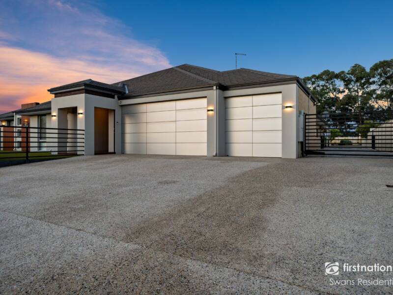 40 Avana Loop, CAVERSHAM, WA 6055 AUS