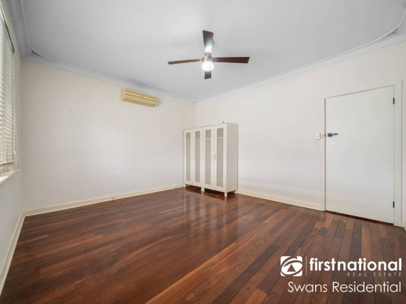 24 Trink Street, CLOVERDALE, WA 6105 AUS