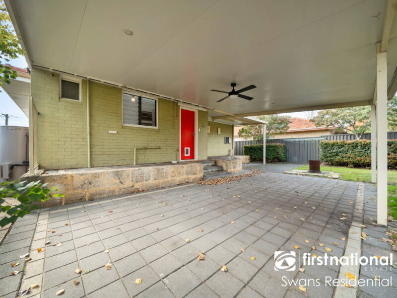 24 Trink Street, CLOVERDALE, WA 6105 AUS